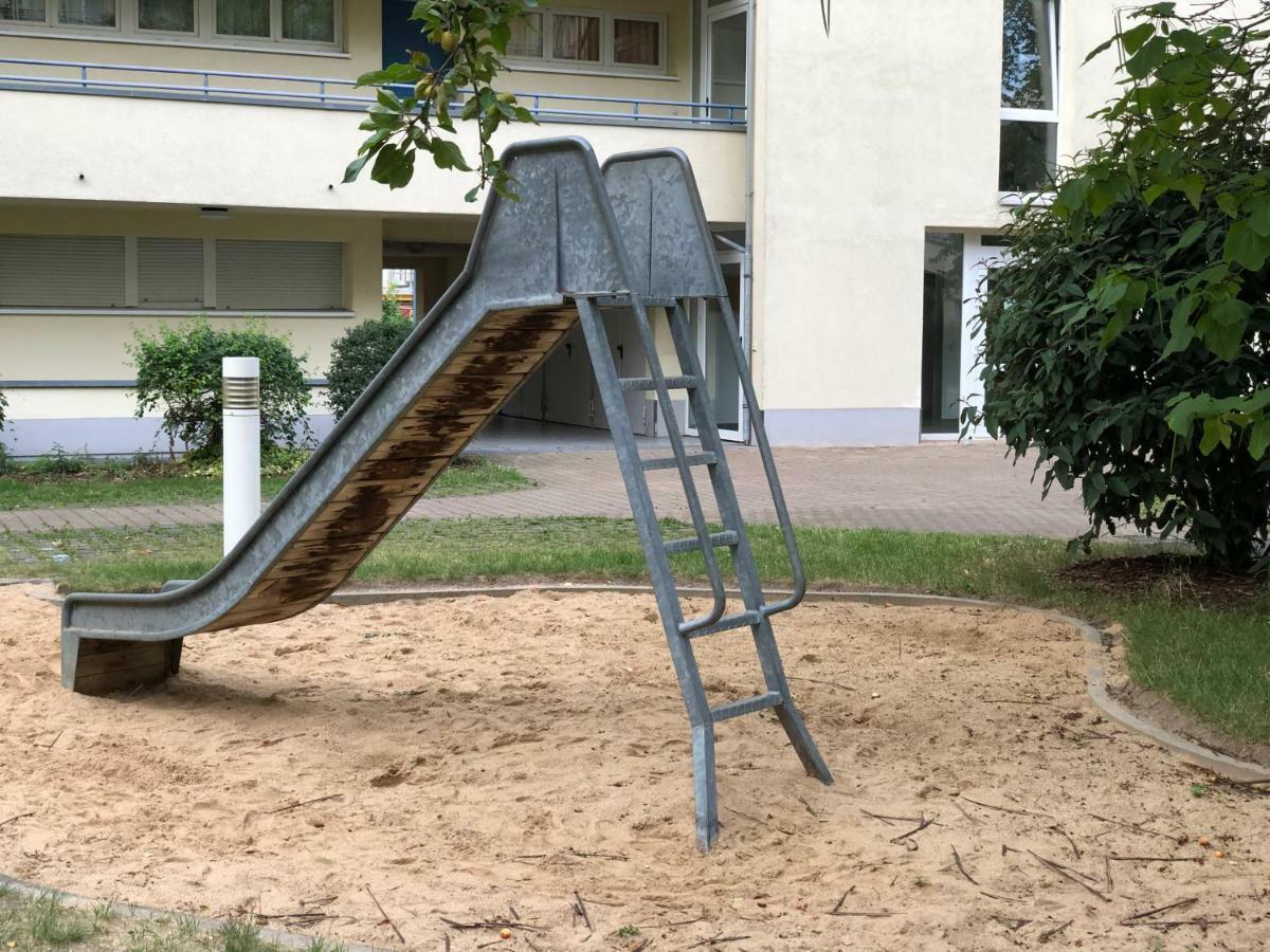 Sonnige Wohnung Im Zentrum Mit Terrasse U Tiefgarage - Netflix & Prime Leipzig Buitenkant foto